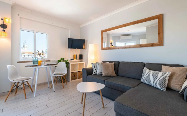 Downtown Rooftop 1 Bedroom Apartment
