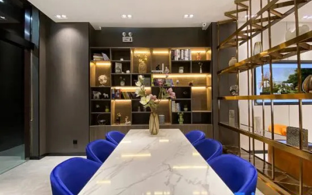 GreenTree Inn Express Hotel((Hebi East Station Store)