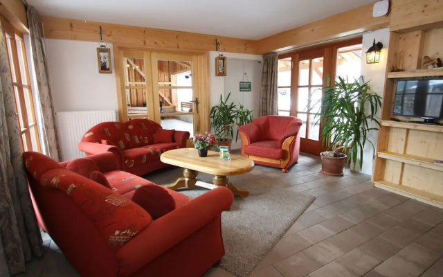 Renovated Farmhouse in Abtenau With Garden