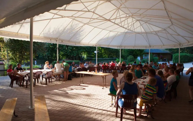 le Camping Des 3 Lacs