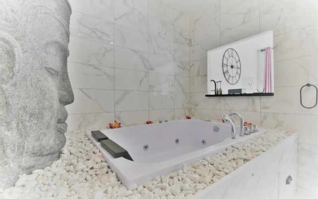 Appartement Jacuzzi Privatif et Romantique Centre