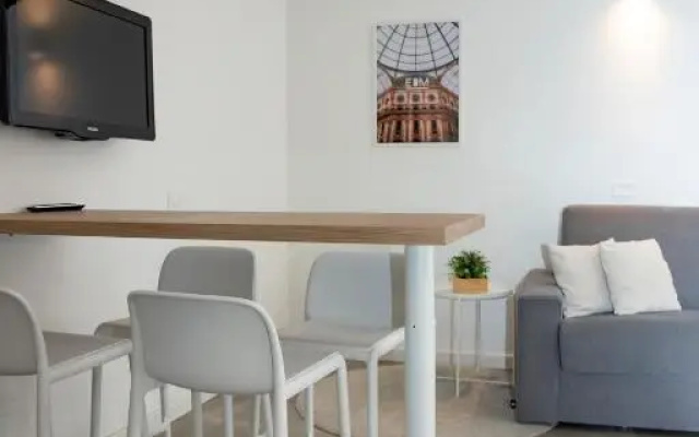 Navigli Apartments