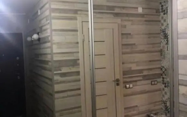 Ахметова 12