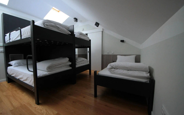 Complutum Hostel