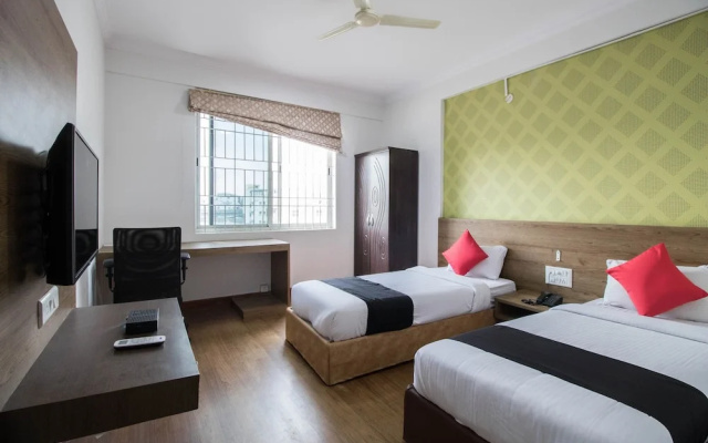 FabHotel Seven Olives