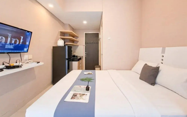 Warm Studio At Serpong Garden Apartment