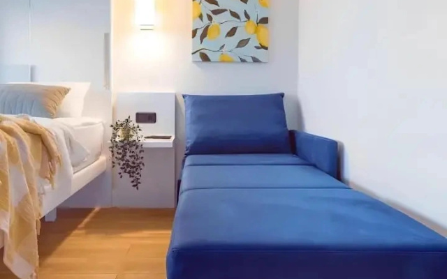 Guest rooms · Batumi — photo 20