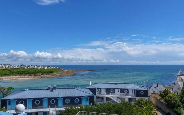 Seaside Comfort With Ocean Views