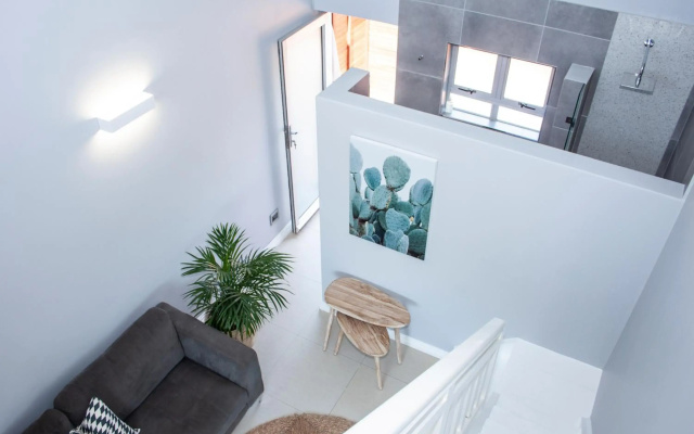 Lofts on Lorna