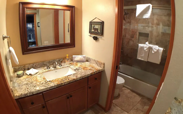 104 Premium Condo