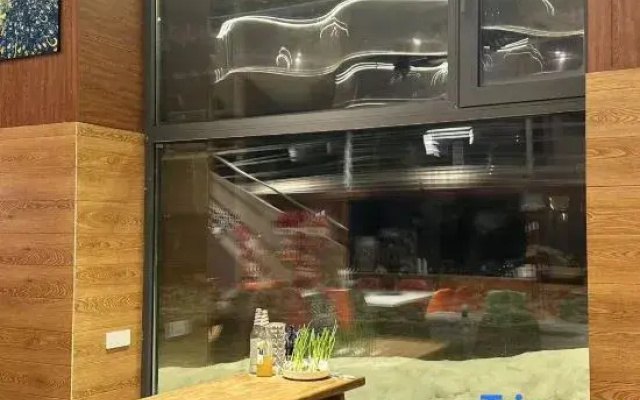 Wu chang xue gu bi lao lv ke zhan