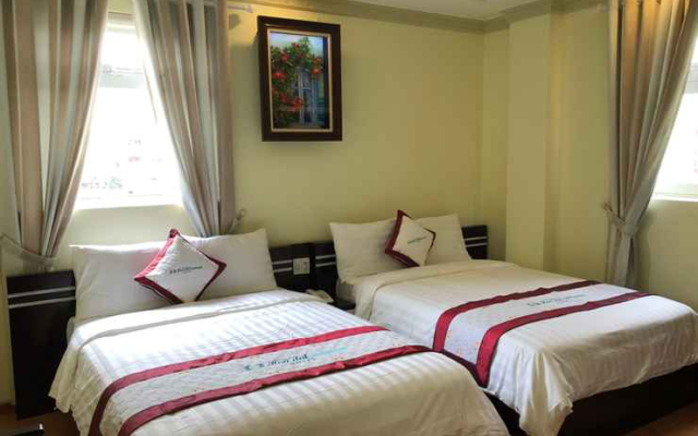 Hoa Dat Hotel