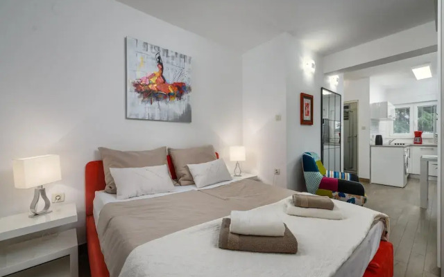 Apartment in Porec Near Sand Beach