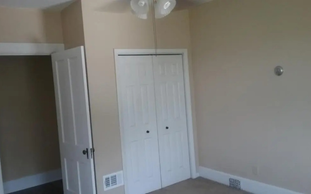 Boothie Manor