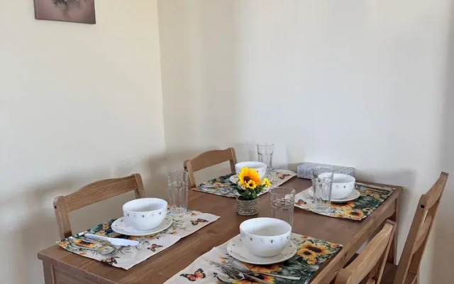 Close Central London 1 bed Apartment Sleeps 3