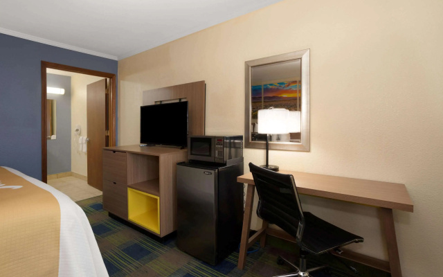 Days Inn by Wyndham Alamogordo/White Sands
