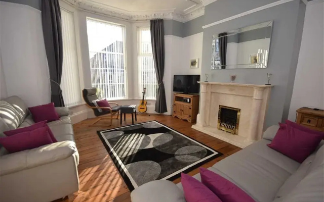 Seaways Holiday Home