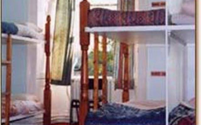 Отель Castle Rock Hostel Великобритания, Эдинбург - отзывы, цены и фото номеров - забронировать отель Castle Rock Hostel онлайн