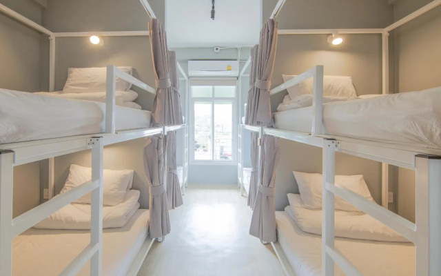 Ekanake Hostel