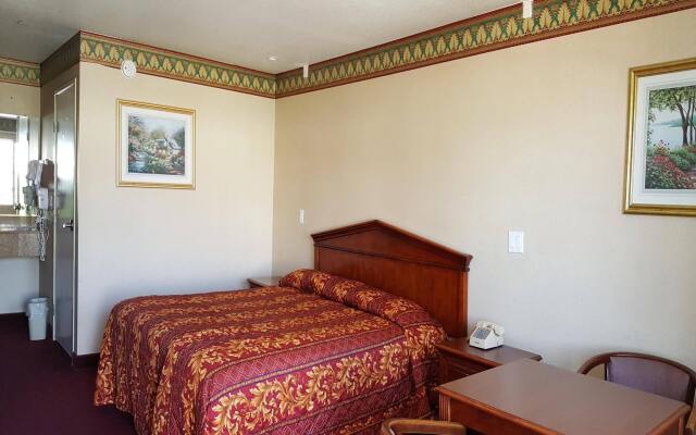 Отель Marina 7 Motel США, Лос-Анджелес - отзывы, цены и фото номеров - забронировать отель Marina 7 Motel онлайн комната для гостей