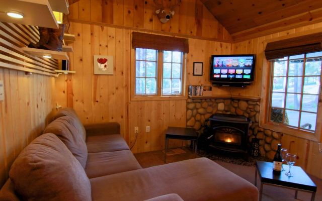 The Green Tea Cabin