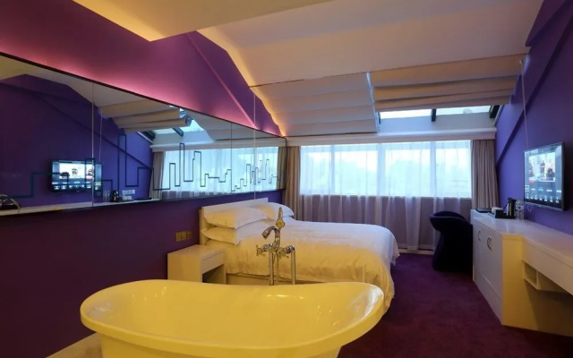 Manting Theme Hotel