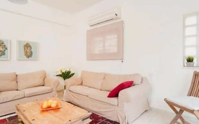 SeaNRent Apartments - Hirshenburg Street