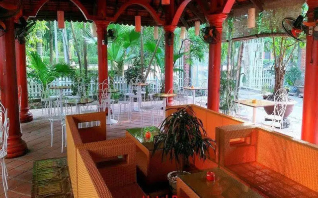 An Phu Hotel and Spa