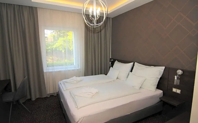 Vácz Hotel