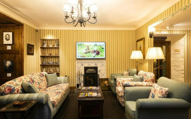 Rokeby Manor