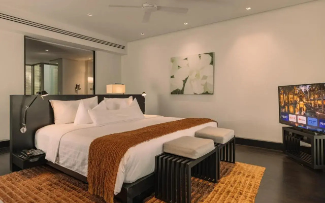 Duplexes and Penthouses at Twinpalms Phuket