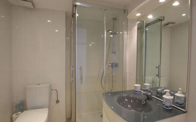 Comfortable Holiday Home Near the Beach