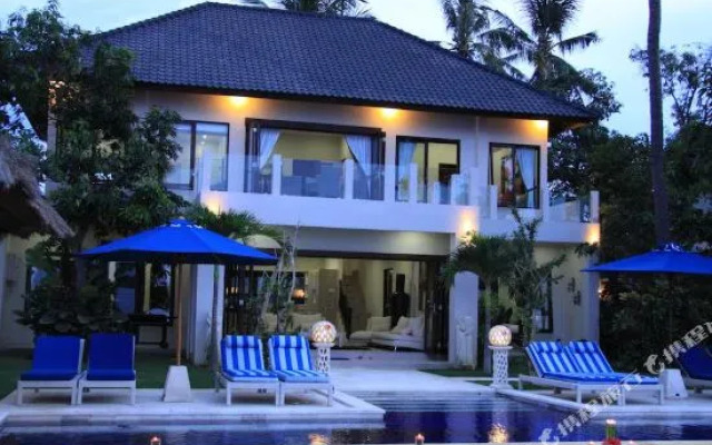 The Beach Front Villas - North Bali