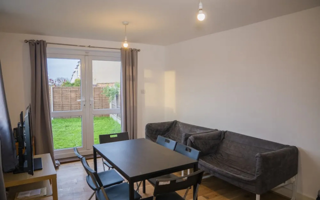 67 Hafton Road