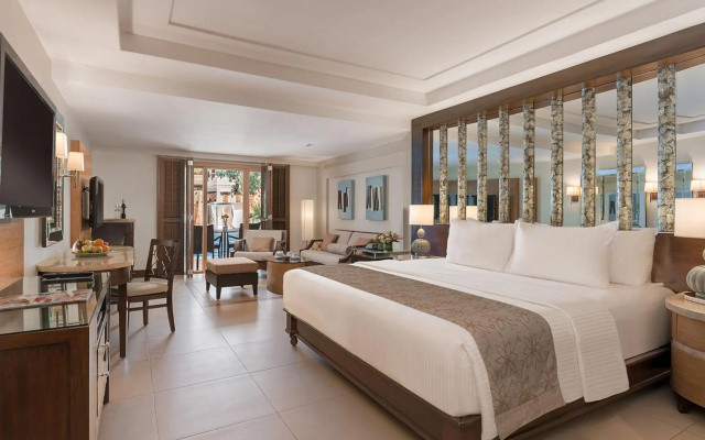 Henann Regency Resort & Spa