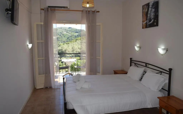 Irida Studios And Suite