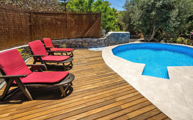 Holiday home in Malpais de Candelaria with swimming pool
