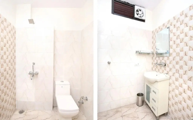 Hotel Grand M Lajjo By OYO Rooms