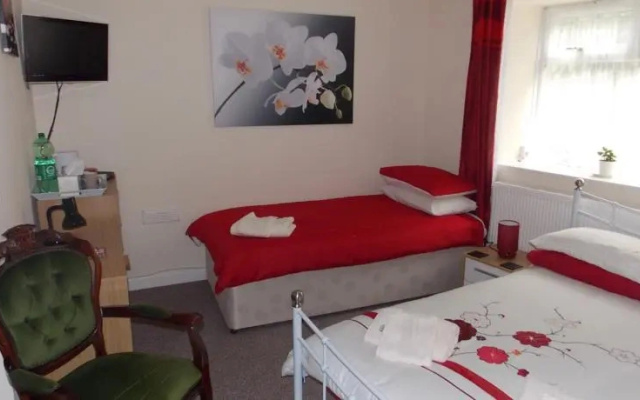 Ty-Ni Guest House