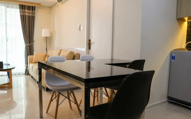 Elegant And Comfy 3Br Daan Mogot City Apartment