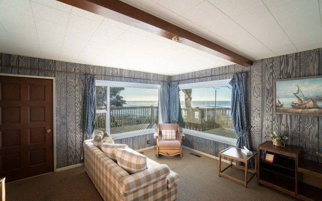 Ebbing - 3 Br Home