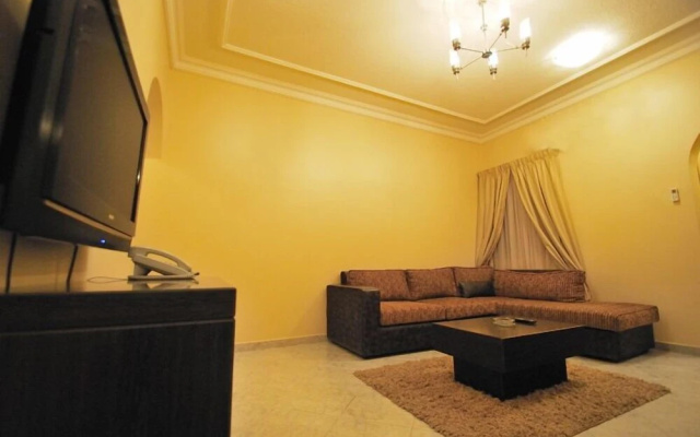 Peninsula Suites