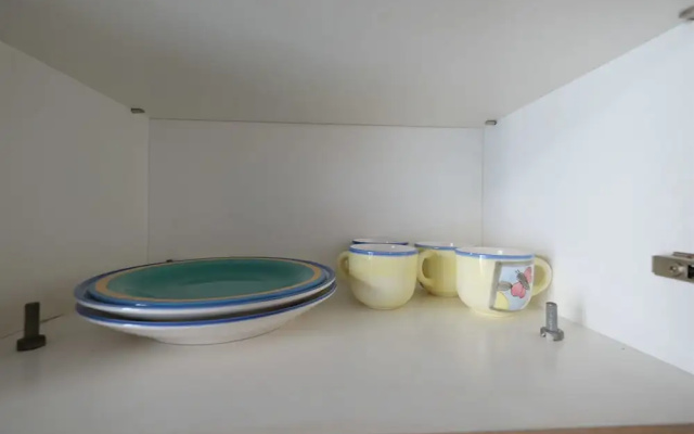 Spacious 2Br Bellezza Apartment