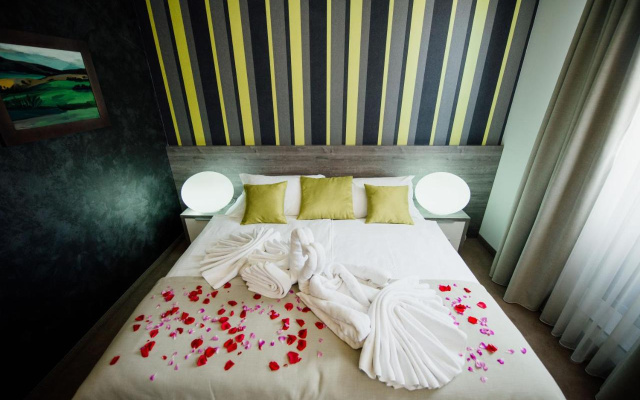 Hotel Comsar Rudo
