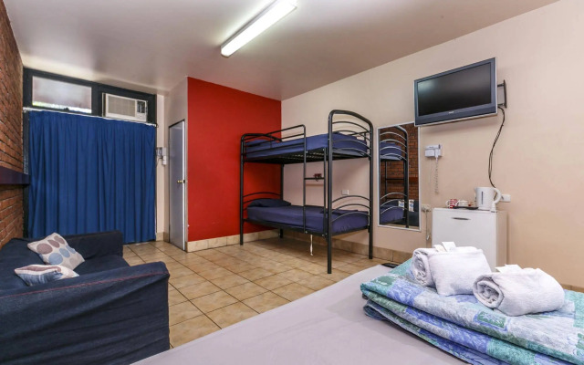 Haven Backpacker Resort