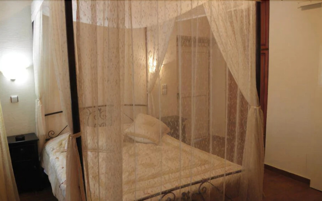 Manganos Hotel