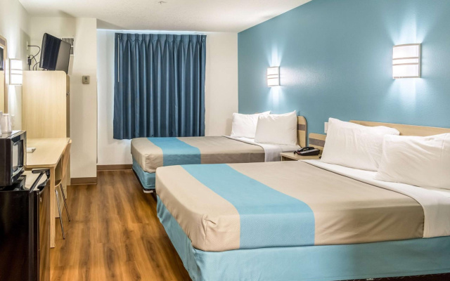 Motel 6 Lincoln City, OR