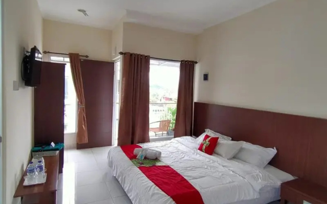 Maulana Hills Syariah Hotel