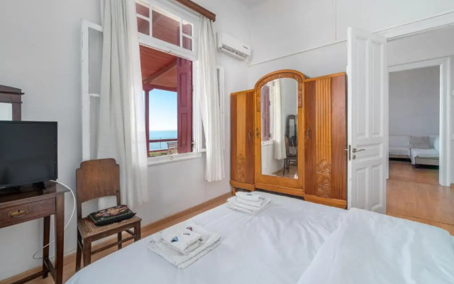 Villa Angelos