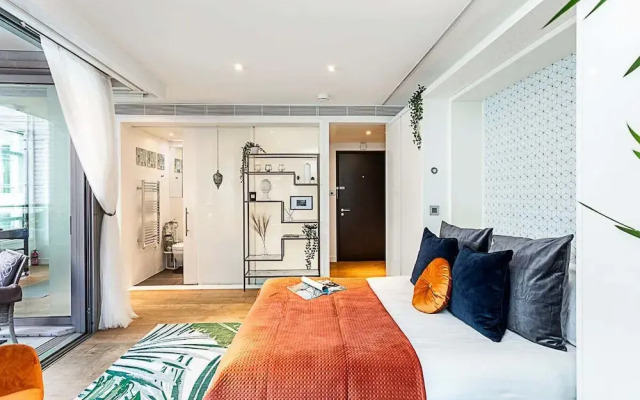 Idyllic Covent Garden Flat